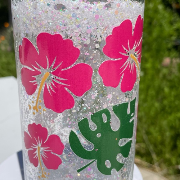 Hibiscus Flowers snow globe tumbler 16oz - Picture 3 of 5